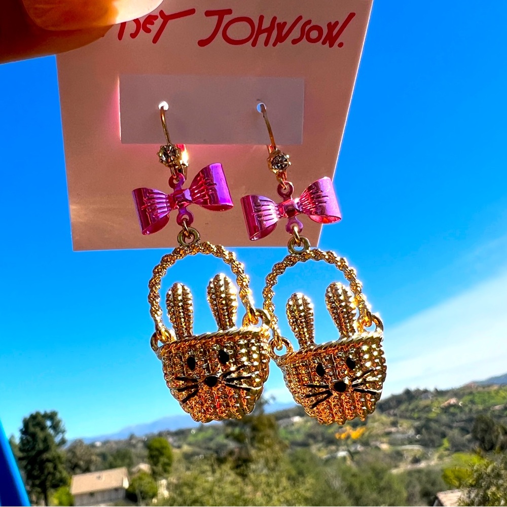 Gold Tone Betsey Johnson Easter Basket Dangling Earrings with Pink Bow